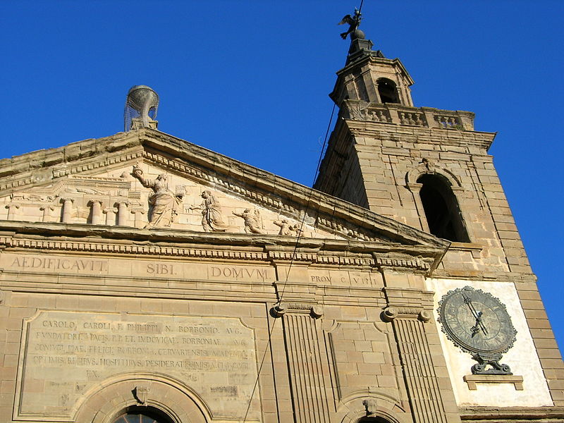 File:E02 Universitat, façana del Paranimf.jpg