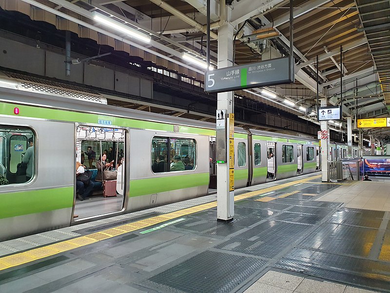 File:E231-500 Tokyo, 2019.11.26.jpg