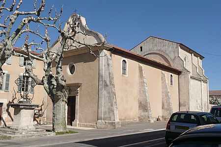 Eglise à Plan d'Orgon