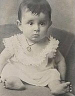 Baby Emma Morano in the year 1900.