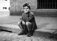 Enzo Staiola in Bicycle Thieves.jpg