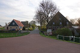 Etersheim gezien vanaf de IJsselmeerdijk