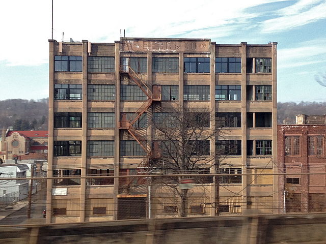 F. Berg & Co. hat factory building, built in 1907. The company left in the 1920s.