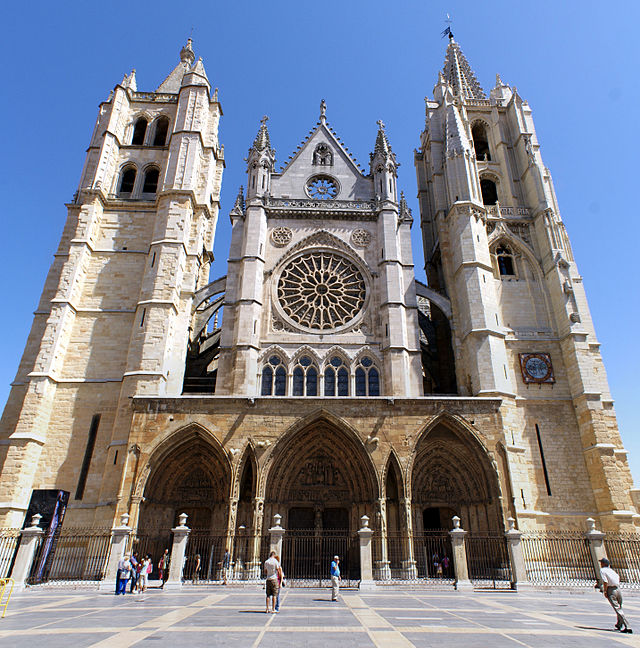 Fachada de la Catedral de León