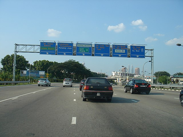 The Federal Highway, connecting Kuala Lumpur and Klang, Selangor.