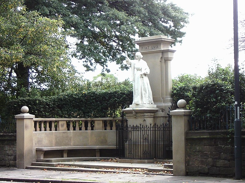 File:Florence Nightingale Statue, Derby.jpg