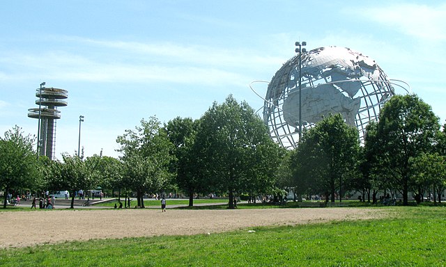 View of New York State Pavilion tower and the Unisphere in 2013
