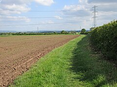 Footpath and view over the Vale of Belvoir - geograph.org.uk - 4984052.jpg