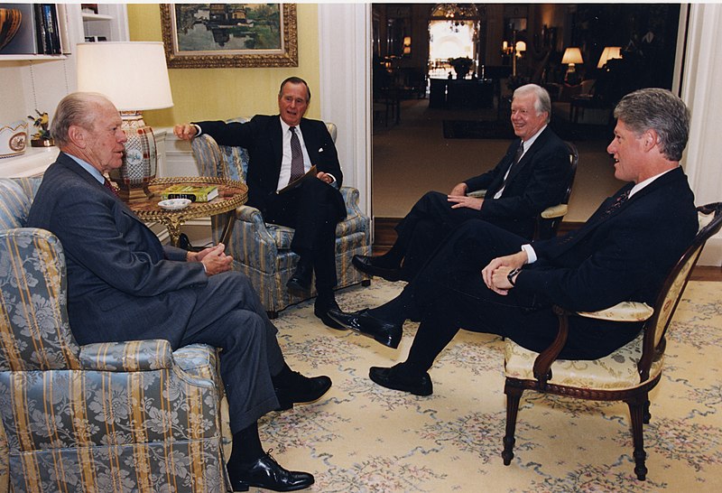 File:Four Presidents conversing before a NAFTA meeting.jpg