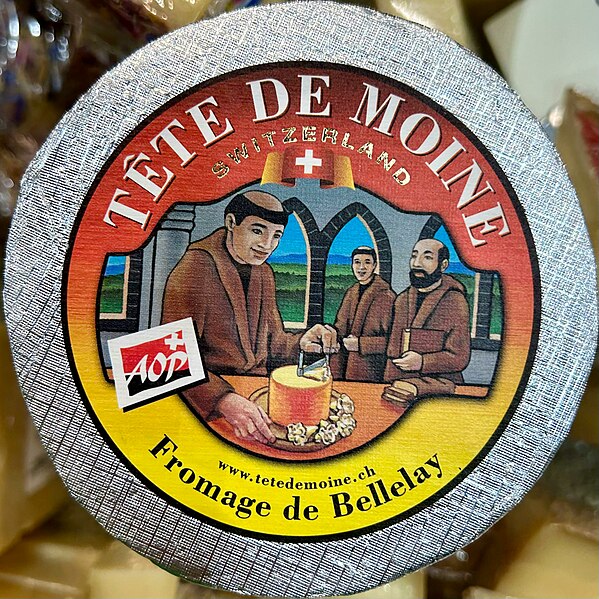 File:Fromage de Bellelay Tête de Moine.jpg