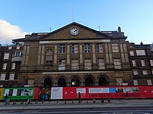 Frontage, Royal London Hospital, Whitechapel Road (geografiskt 6577554) .jpg