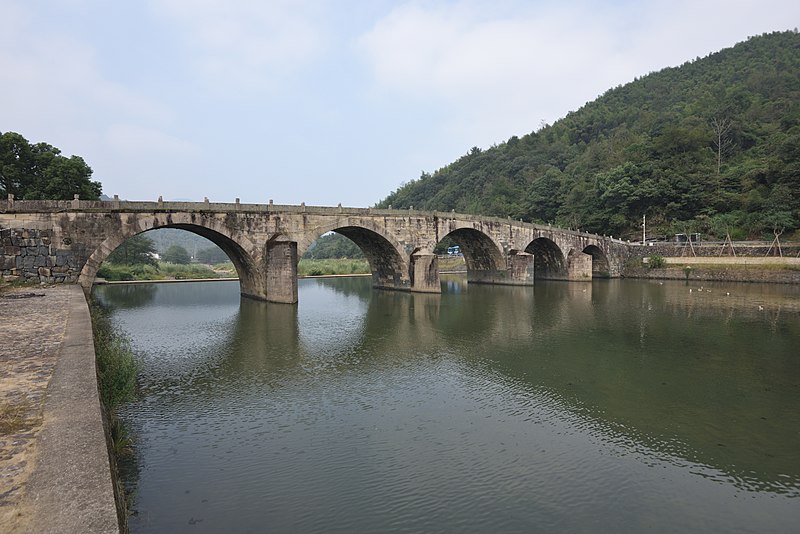File:Fuxing Bridge, Fenghua, 2017-10-07 07.jpg