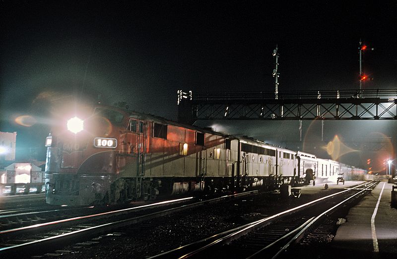 File:GM&O 100 (E7A) in Joliet, IL in April 1964 (27530401435).jpg