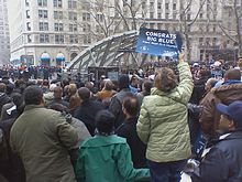 Crowds overrun Bowling Green Station to witness the ticker-tape parade Gianttickertape.jpg