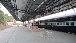 Godhra junction railway station.JPG