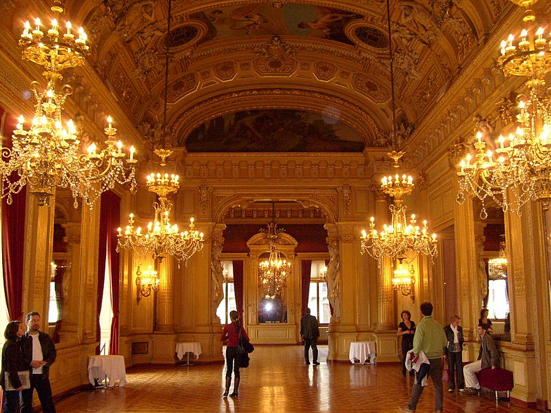 File:Grand foyer GTG 1.JPG