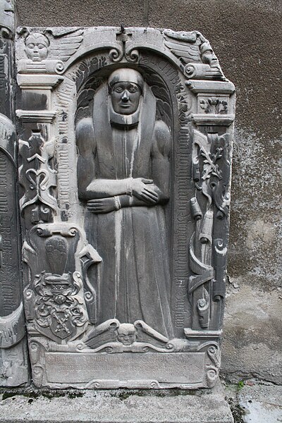 File:Gravestone of Elizabeth Bítovská in collections of Muzeum Vysočiny in Třebíč, Třebíč District.jpg