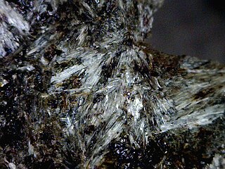 <span class="mw-page-title-main">Grunerite</span>