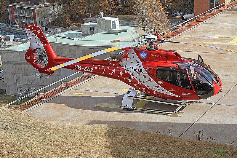 File:HB-ZAZ EC130T2 Air Zermatt Zermatt Heliport 13-11-18 (45889685052).jpg