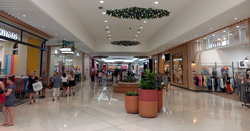 File:Hyperdome mall.jpg