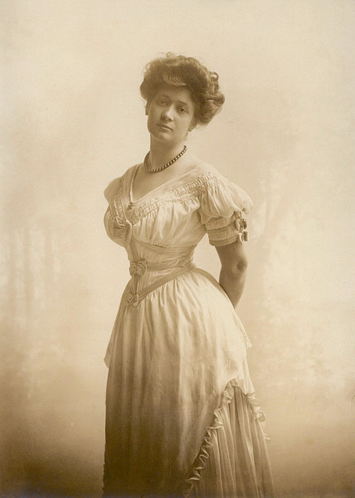 Ima Hogg, c. 1900