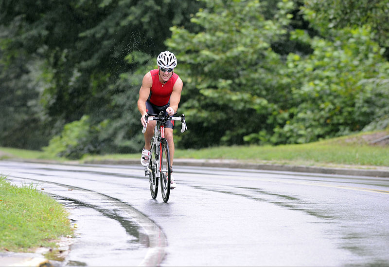 File:Inaugural Quantico Triathlon 130818-M-ZQ619-017.jpg