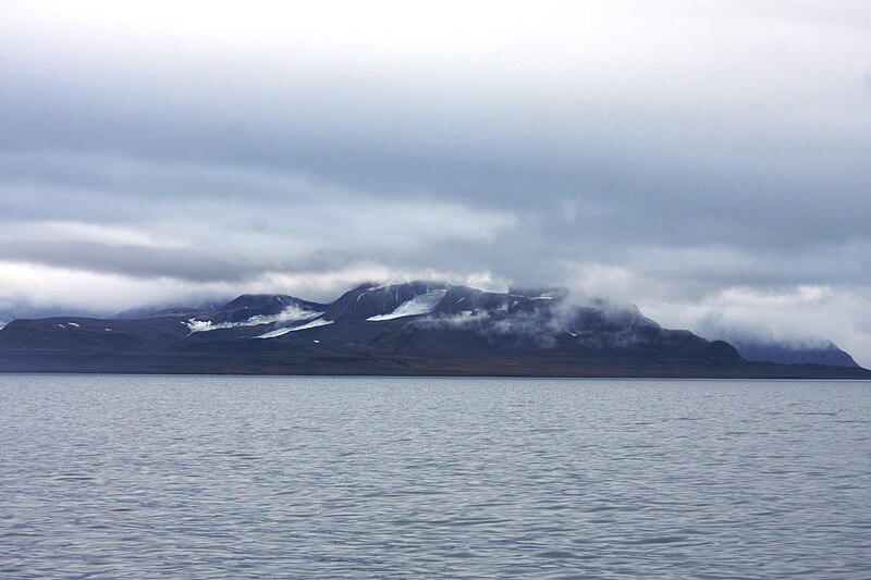 File:Isfjorden IMG 1166 Festningen Vardeborg.jpg