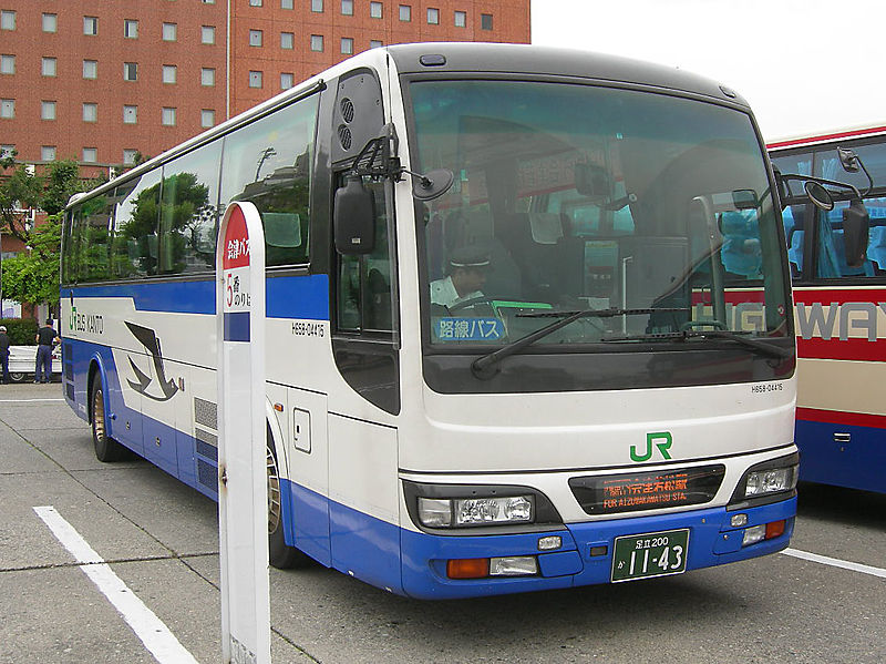 File:JR-bus-Kanto-YumekaidoAizu.JPG