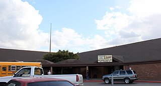 <span class="mw-page-title-main">Jefferson High School (Jefferson, Oregon)</span> Public school in Jefferson, , Oregon, United States