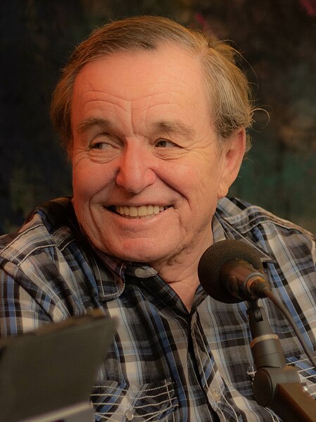 File:Jerry Mathers (53042377191).jpg