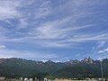 九华山从远处看的 The mountains of Jiuhuashan seen from a distance