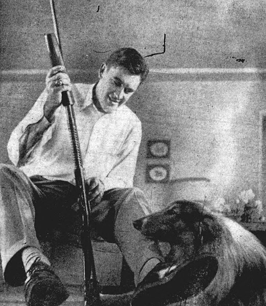 File:Johnny Lindell with his dog 1951.jpg