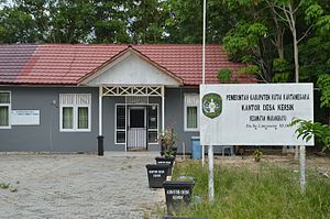 Kantor kepala desa Kersik