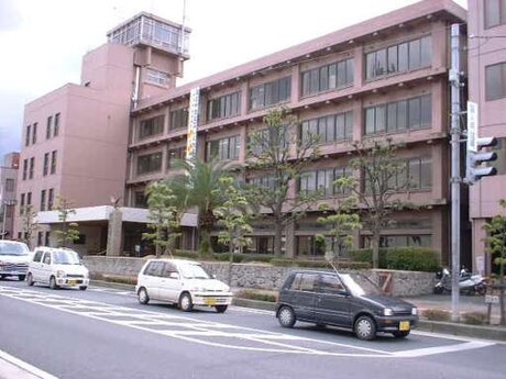 File:Kashihara City Hall.jpg