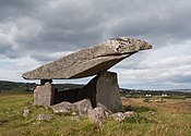 Kilclooney More Portal Tomb Dg.  70 Camera Nord-Est SE II 2016 08 30.jpg