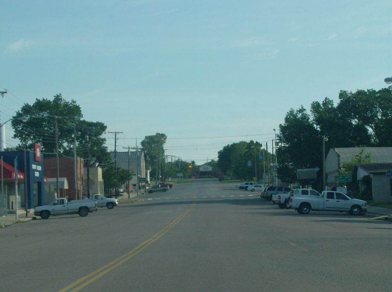 File:Kingston Oklahoma Main Street.JPG