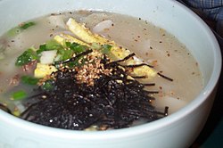 Korean.food-Tteok.mandu.guk-01.jpg