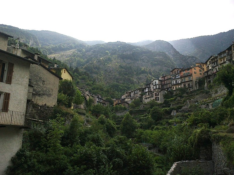 File:La Roya Tende Vallon - panoramio.jpg