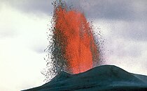 Lava fountain USGS page 30424305-068 large.JPG