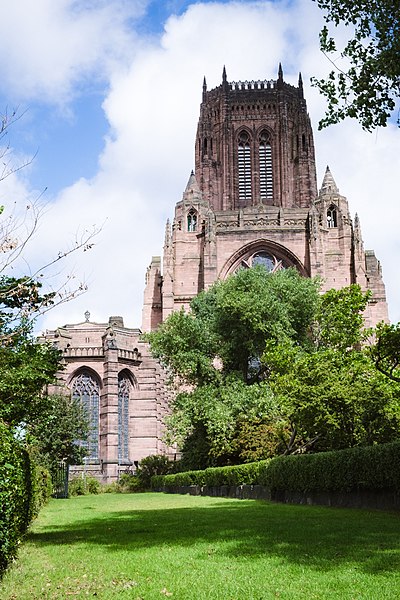 File:Liverpool Cathedral (1 of 4).jpg