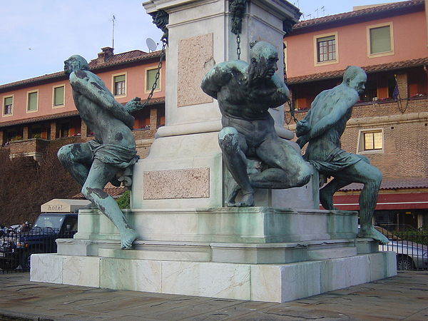 Quattro Mori: prisoners at the foot of the Monument of Ferdinand I de' Medici, Livorno.