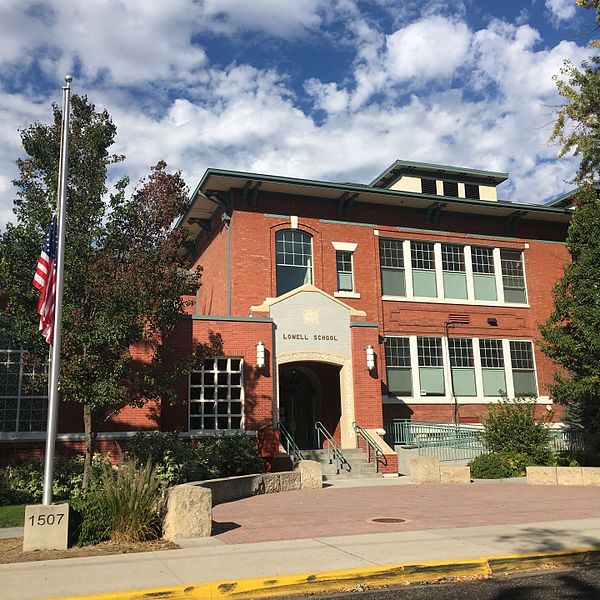 File:Lowell School Boise Idaho USA.jpg