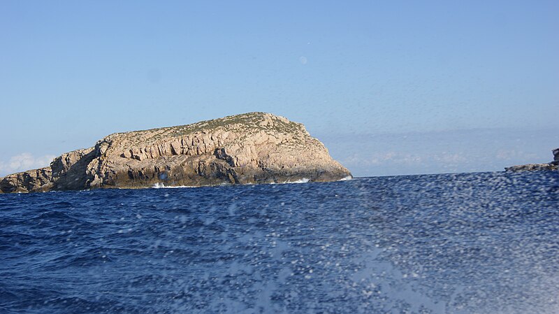 File:Mallorca-Cabrera-Isla-07.jpg