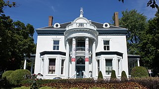 Manoir Globensky, reconstruit en 1902 par Charles Bernier