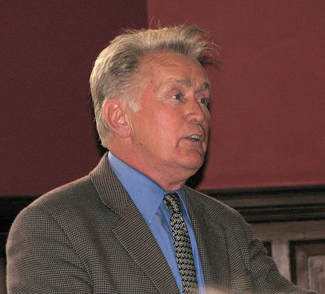 File:Martin Sheen at the Oxford Union 1.jpg