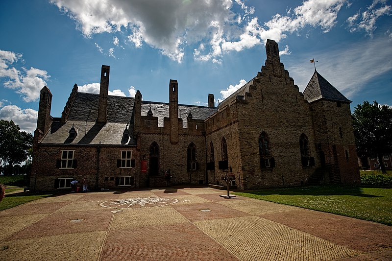 File:Medemblik - Kasteel Radboud - Radboud Castle 1288 (1897) - View South.jpg