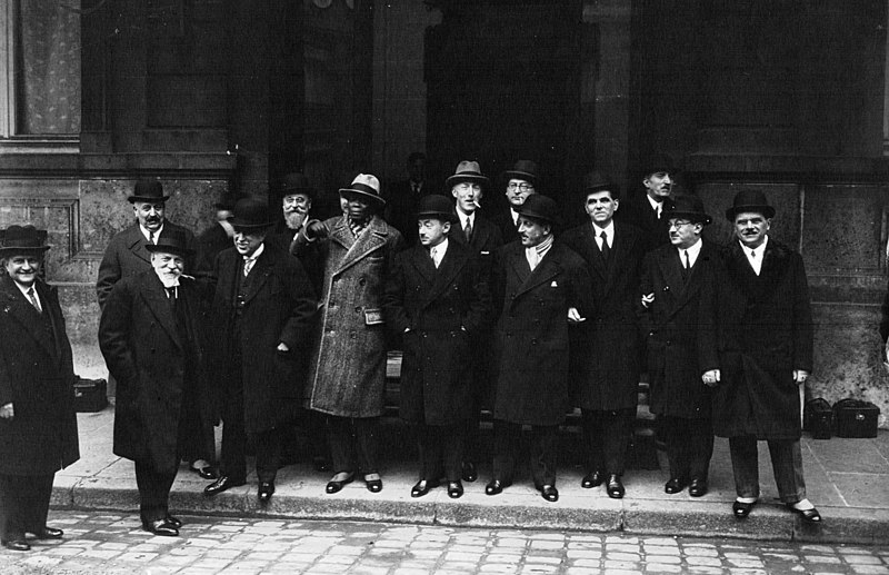 File:Ministres démissionnaires-1932.jpg