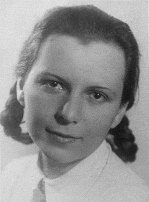 Ein Porträt von 'Miriam Kohany, ca. 1936