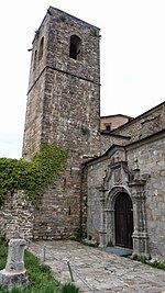 Monasterio de San Victorián - Önden view.jpg