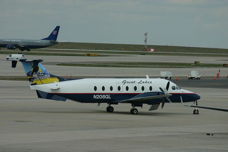 File:N208GL Beechcraft Be.1900 Great Lakes (7425087750).jpg